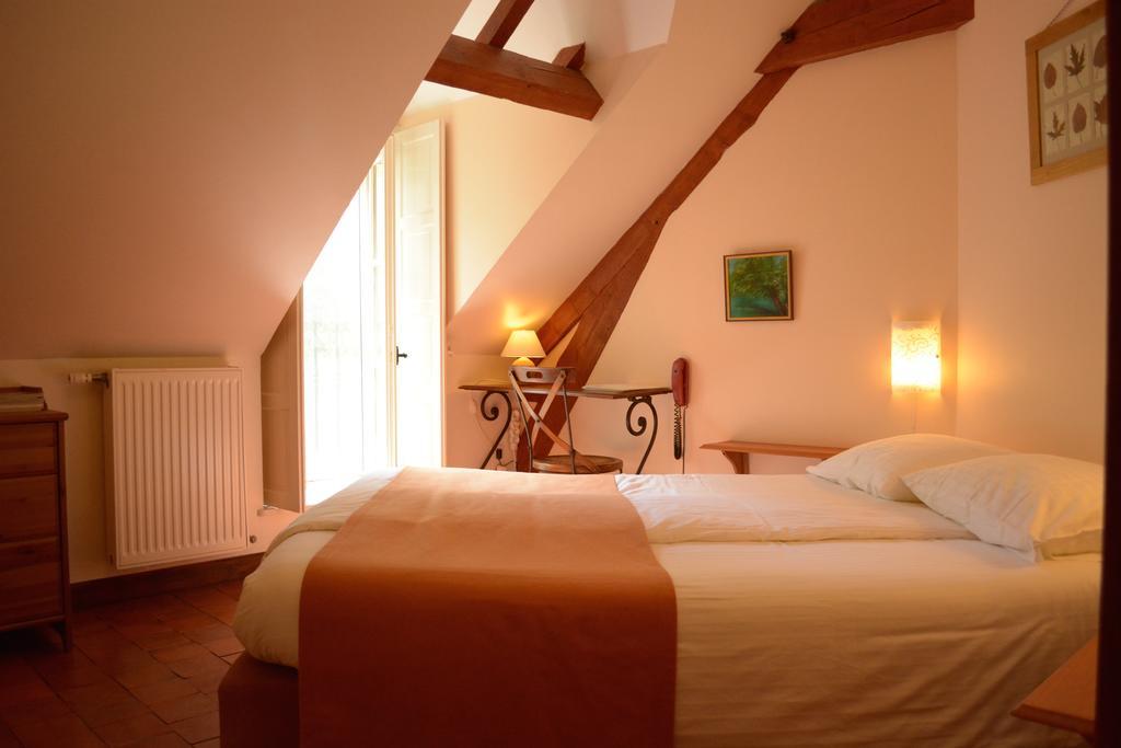 Отель Manoir Bonpassage Thury  Экстерьер фото